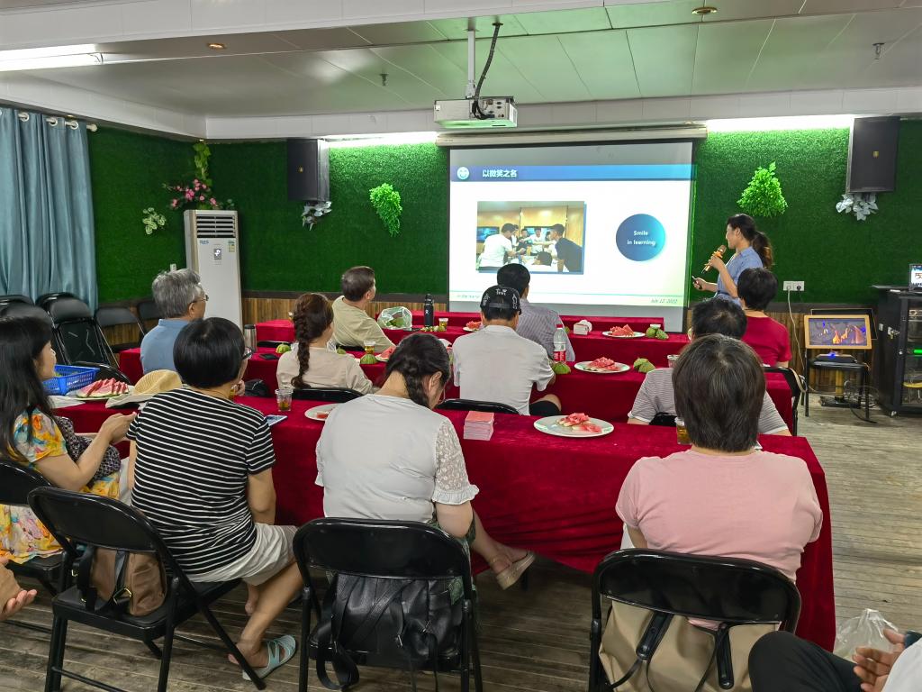 民盟10bet体育移动端网站委员会开展“提高自身素养,为学校发展出力”主题教育活动